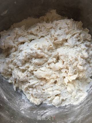 千层发面饼的做法步骤：2