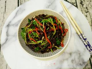 凉拌蕨根粉的做法步骤：7