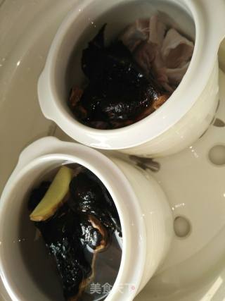 猪心灵芝汤的做法步骤：3