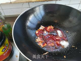 茄汁面筋的做法步骤：3