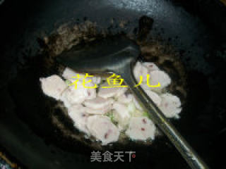 章鱼丸胡萝卜炒荷兰豆的做法步骤：7