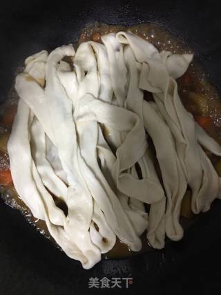 猪肉土豆胡萝卜焖面的做法步骤：10