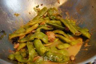 哈拉巴肉炖油豆角的做法步骤：6