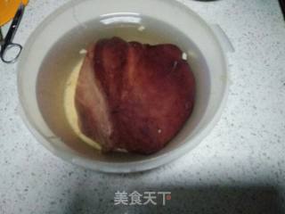 爆炒猪肝的做法步骤：1