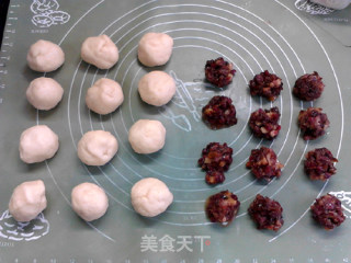 玫瑰云腿月饼的做法步骤：7