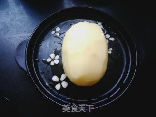 绰拌莲菜的做法步骤：1