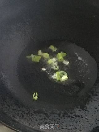芹菜炒豆腐的做法步骤：3