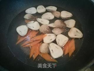 草菇烧鱼丸的做法步骤：8