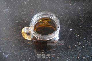 红茶肉松饭团的做法步骤：2