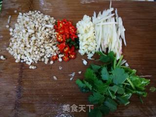 凉拌魔芋豆腐的做法步骤：2
