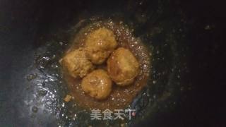 家常版红烧狮子头的做法步骤：8