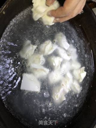 【兔子爱厨房】鲜肉云吞的做法步骤：5