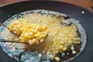 肉末玉米胡萝卜饺子的做法步骤：1