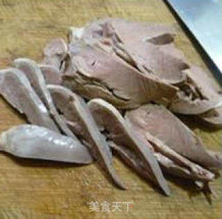 青瓜拌猪心的做法步骤：5