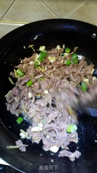 麻辣猪脷的做法步骤：4