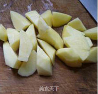 菠菜炒土豆的做法步骤：3