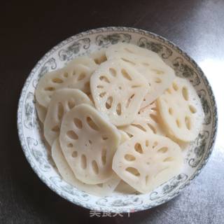 炝拌藕片的做法步骤：6