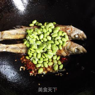 毛豆烧白条的做法步骤：8