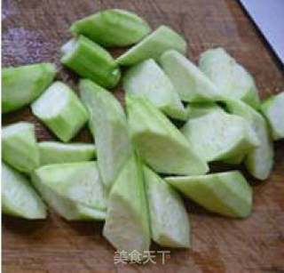 黑木耳炒丝瓜的做法步骤：5