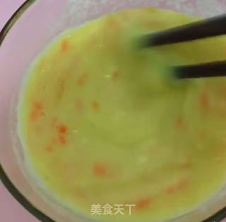 煎秋葵胡萝卜蛋饼的做法步骤：6