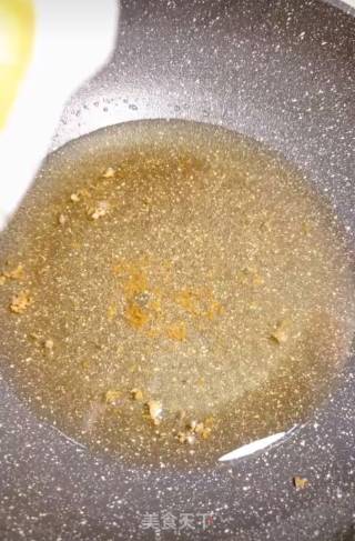 香炸小鲫鱼的做法步骤：7