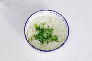 西兰花芝麻饭团的做法步骤：10