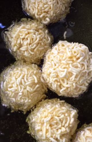 米饭芝士球的做法步骤：11