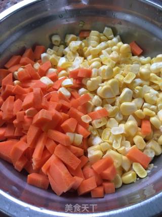 养生壶版玉米瘦肉羹的做法步骤：1