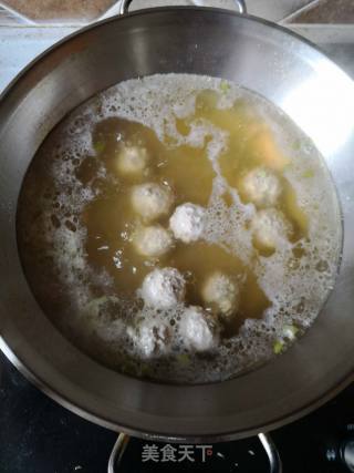 冬瓜丸子汤的做法步骤：3