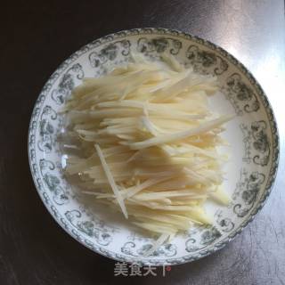 炒三丝的做法步骤：1