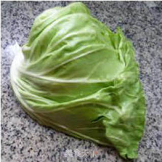 秀珍菇炒牛心菜的做法步骤：1