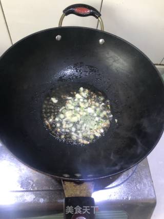 油菜蟹味菇的做法步骤：4