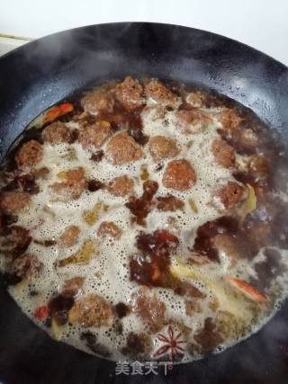 红烧肉丸的做法步骤：7