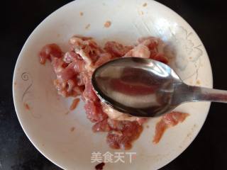 胡萝卜香菇炒肉的做法步骤：4