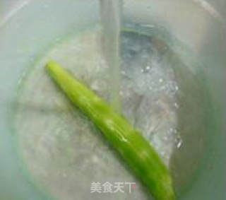 荸荠炒莴笋的做法步骤：3