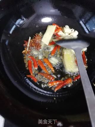 水煮鸭血的做法步骤：2