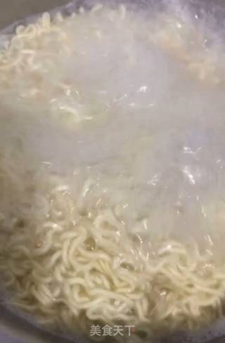 拉丝泡面的做法步骤：2