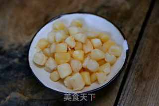 干贝皮蛋瘦肉粥的做法步骤：5