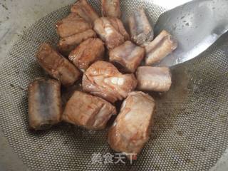 砂锅糖醋排骨的做法步骤：4