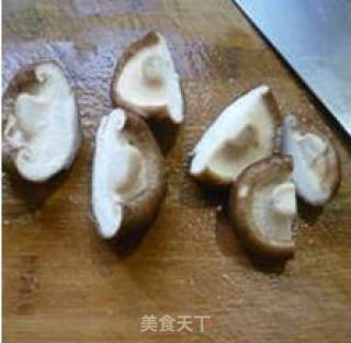 香菇油面筋娃娃菜的做法步骤：8
