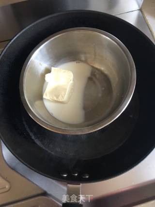 轻乳酪蛋糕的做法步骤：1