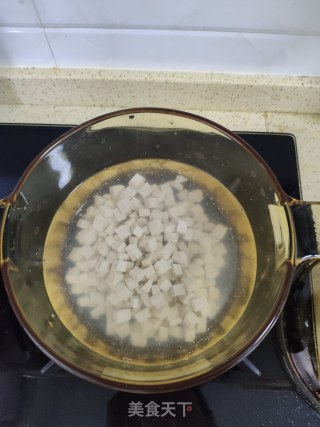 麻婆豆腐包子的做法步骤：3