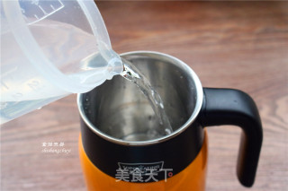 苹果红枣枸杞茶的做法步骤：6