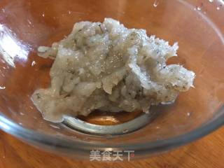 秋葵大虾的做法步骤：1
