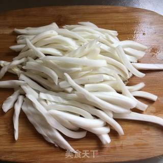 白菜木耳炒肉丝的做法步骤：3