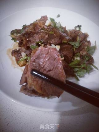 凉拌酱牛肉的做法步骤：1