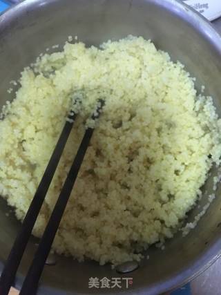 小米锅巴的做法步骤：2