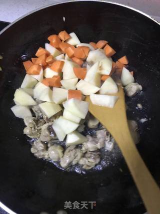 咖喱鸡块的做法步骤：5