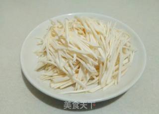 茭白炒肉丝的做法步骤：4