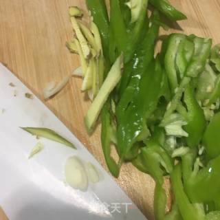 酱香小章鱼的做法步骤：2